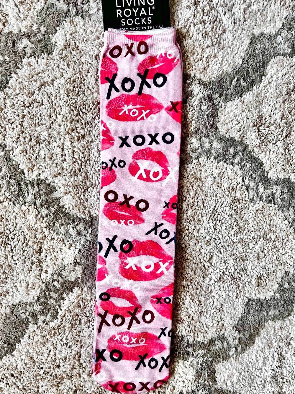 Rare Living Royal XOXO Knee High Kiss Lips Socks Valentine - Picture 5 of 9